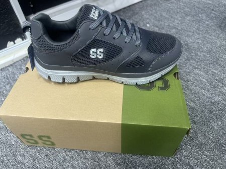 D,GREY